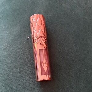 Charlotte Tilbury plumping lip gloss